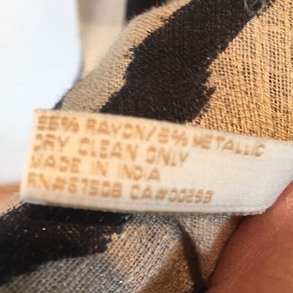 Vintage Collection 18 scarf animal print shiny sheen large wrap scarf fringe - Picture 7 of 8